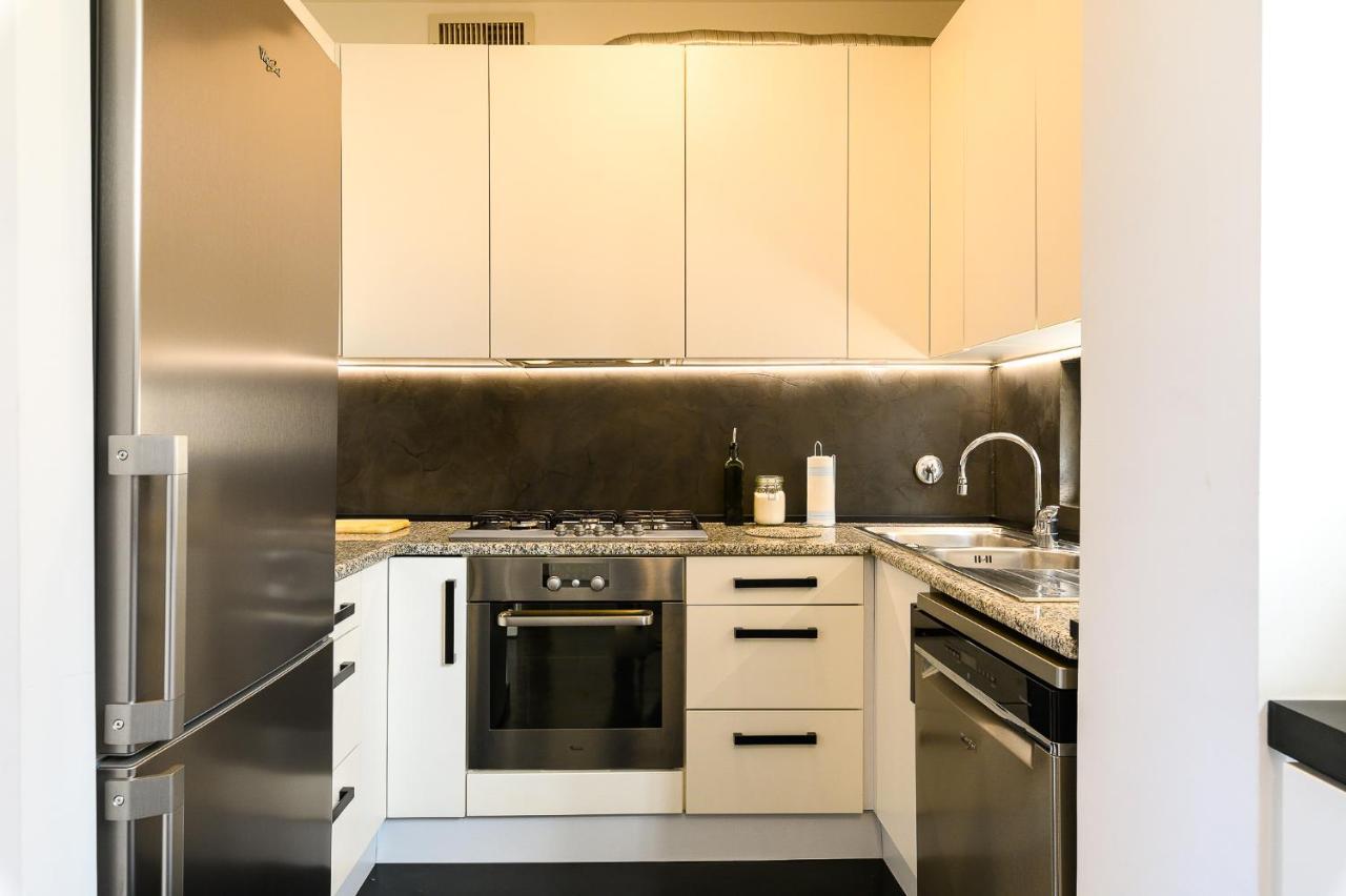 로마 Peaceful Penthouse With Garage By Ndp Rent 아파트 외부 사진