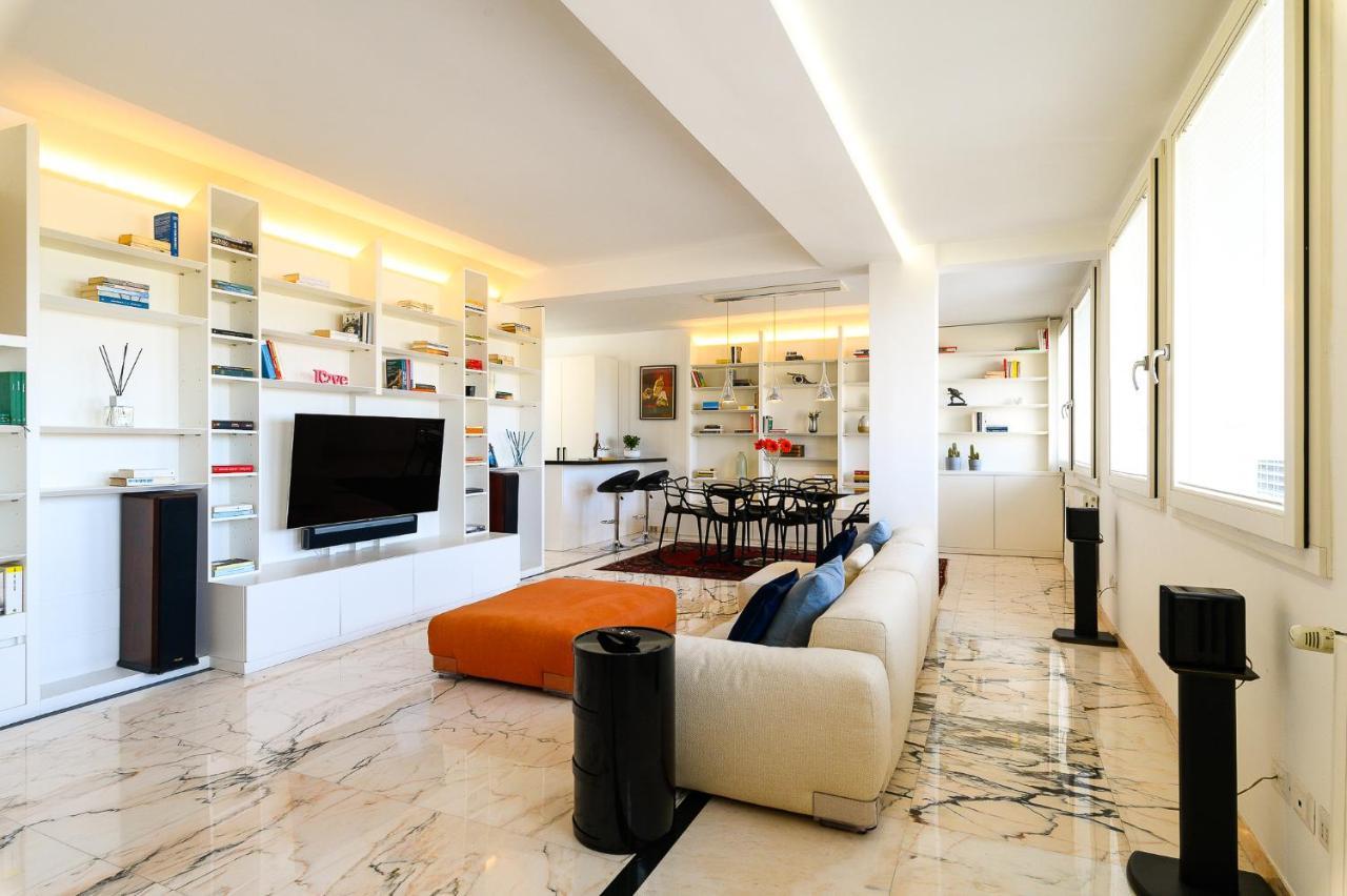 로마 Peaceful Penthouse With Garage By Ndp Rent 아파트 외부 사진
